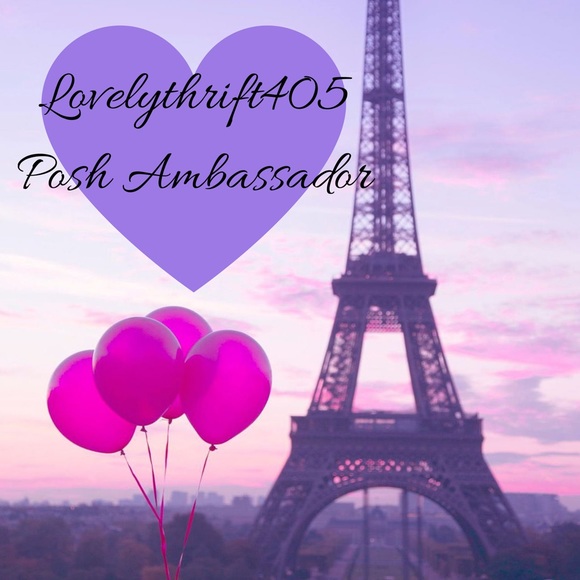 Meet your Posher, Claudia - Picture 1 of 7